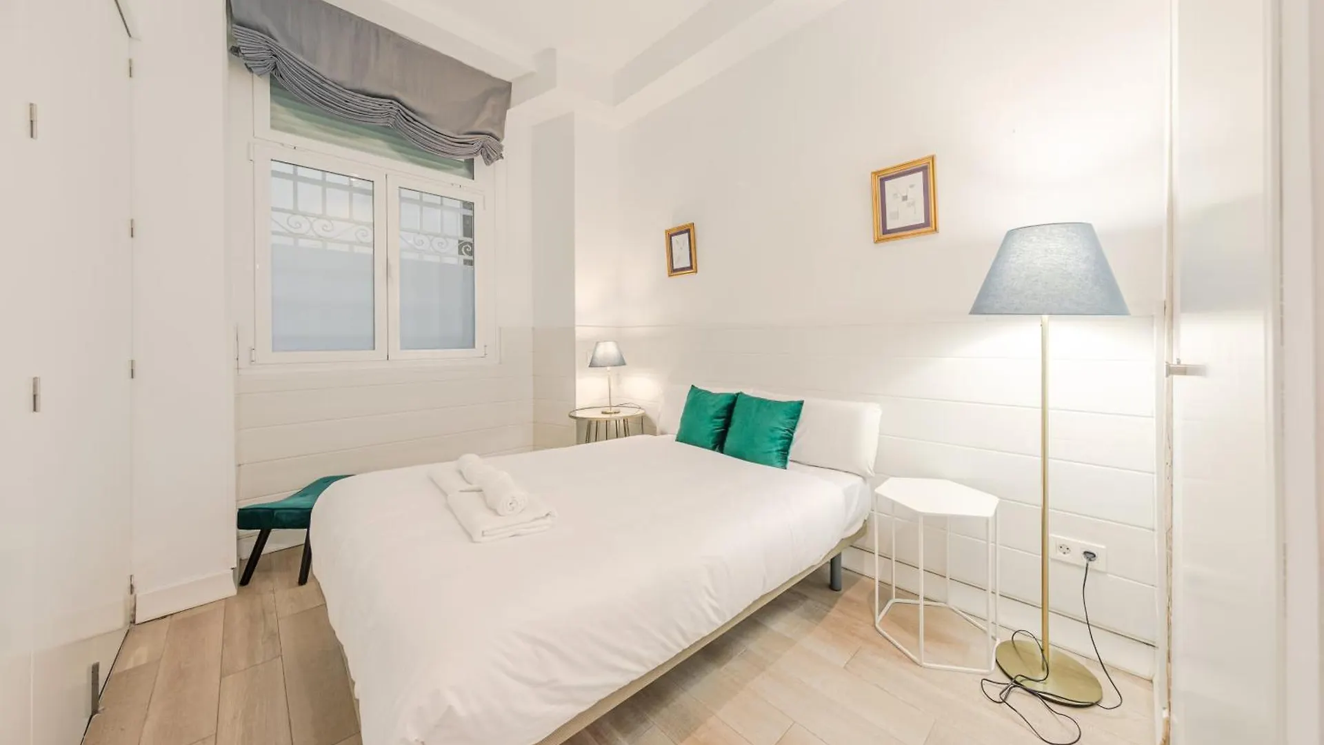 Green-Apartments Plaza Del Pan Seville Apartment